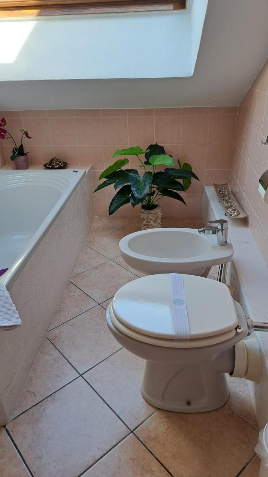 Apartament Casa Paola - Stazione 400 Mt - Free Wifi Arcore Zewnętrze zdjęcie
