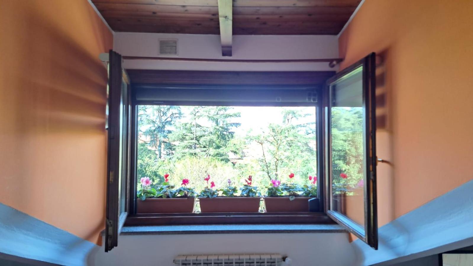 Apartament Casa Paola - Stazione 400 Mt - Free Wifi Arcore Zewnętrze zdjęcie