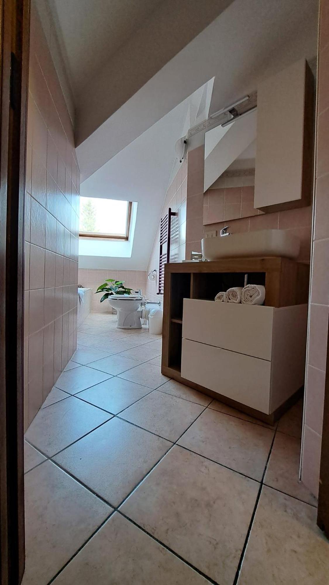 Apartament Casa Paola - Stazione 400 Mt - Free Wifi Arcore Zewnętrze zdjęcie